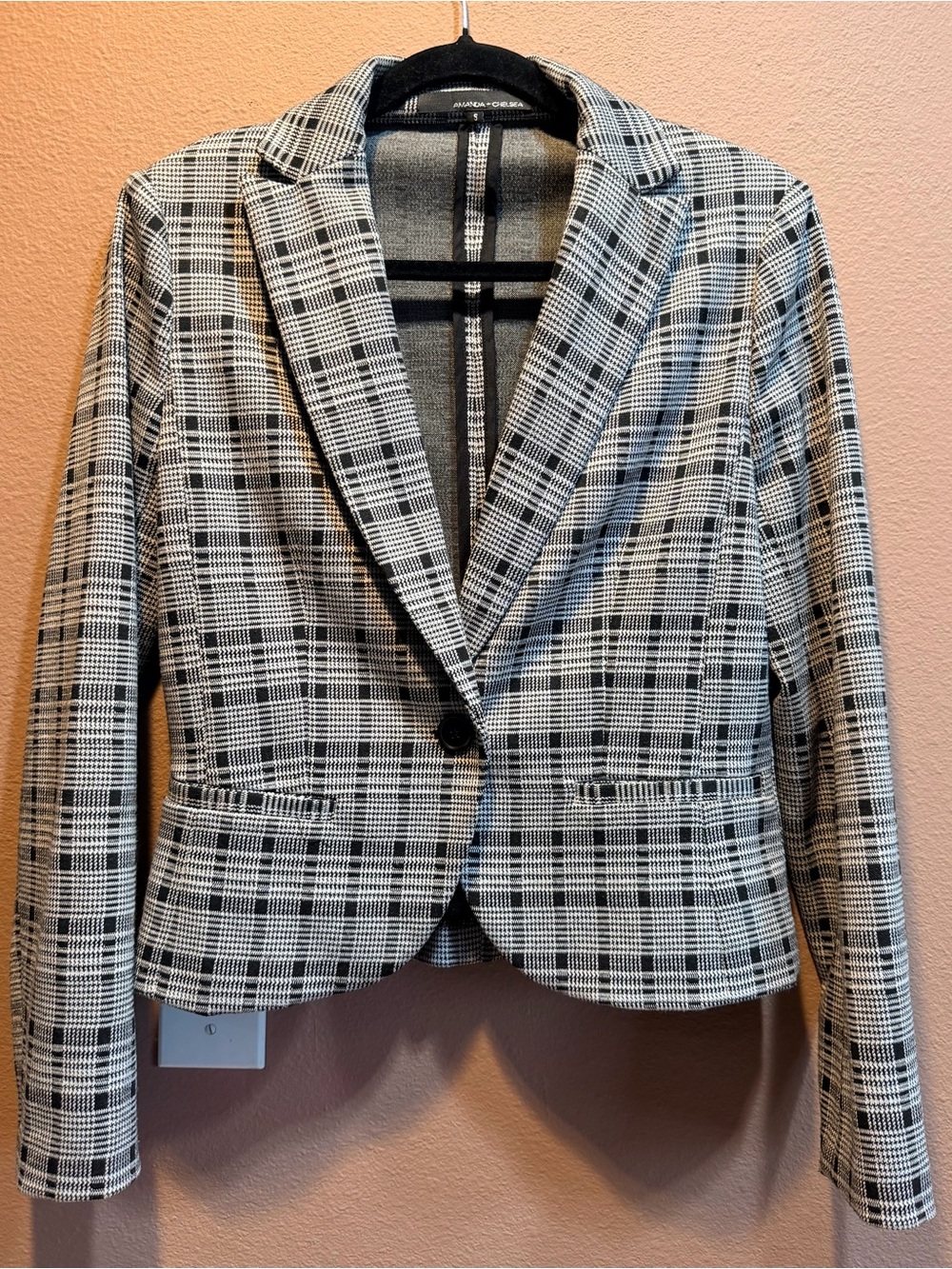 Amanda & Chelsea Black and White Plaid Single-Button Blazer